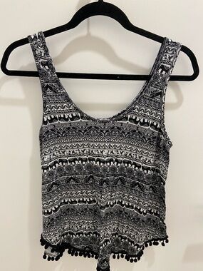 Blu Planet Elephant Black & White Printed Pom-Hem Tank Top